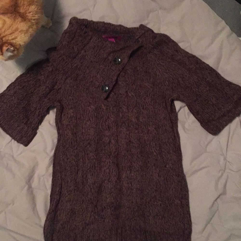 Brown sweater